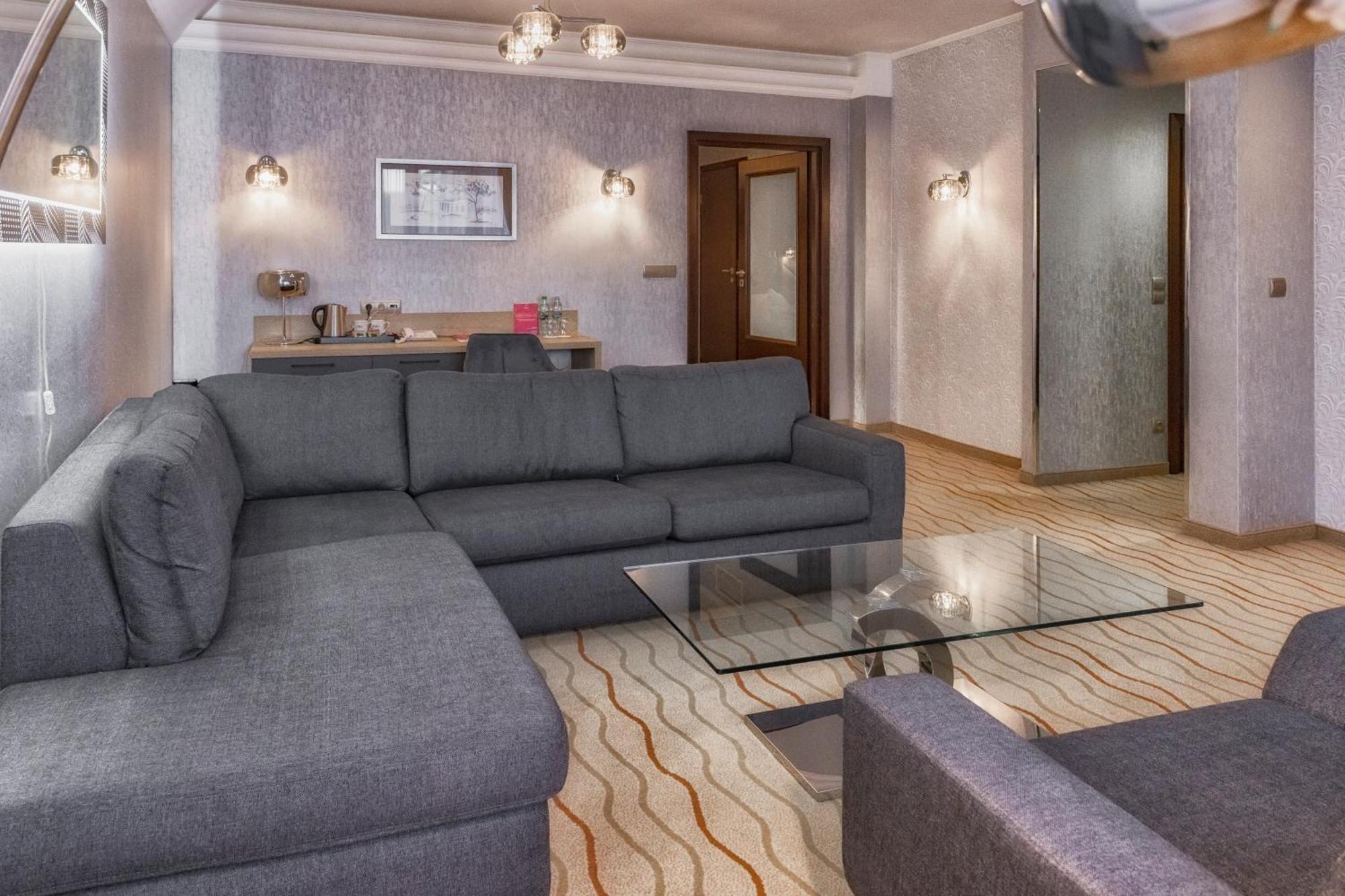 Malinowy Dwor Hotel Medical Spa Свєрадув-Здруй Екстер'єр фото